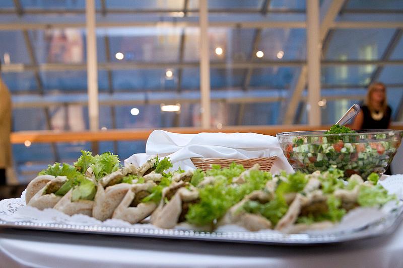 Speiseplatte mit koscheren Gerichten