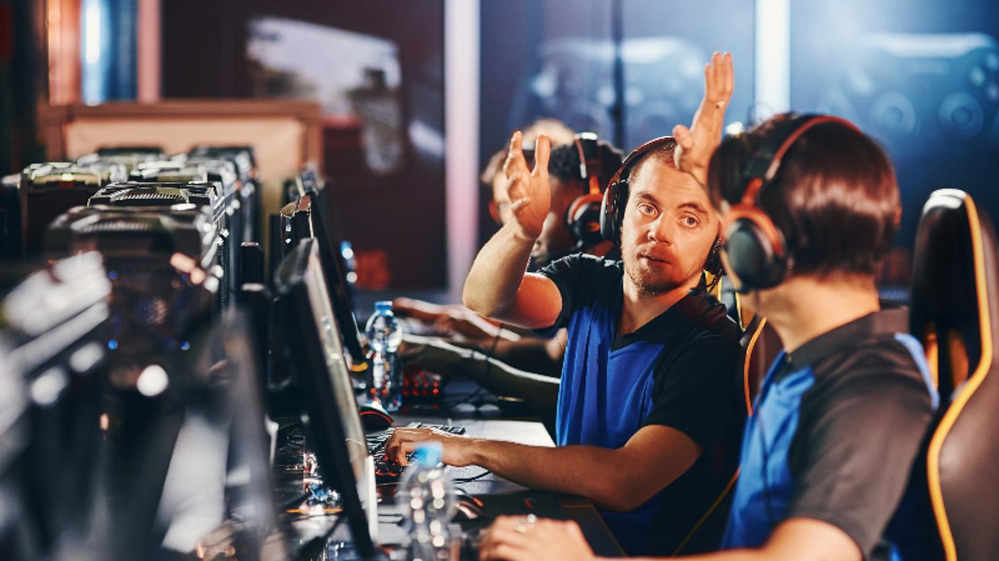 ESportler beim Spielen