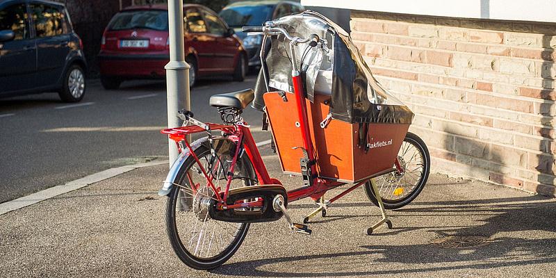 Transportfahrrad in der Stadt
