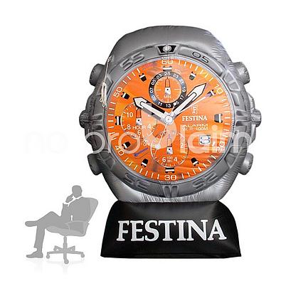 übergroße aufgeblasene Festina Uhr