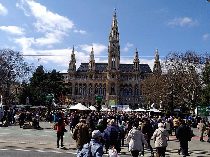 Es darf ein Glaserl aus der Steiermark sein: die Steirer Weinwochen lassen grüßen
