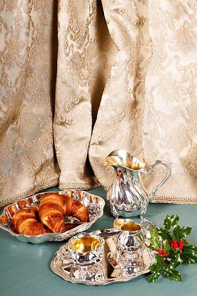 Früchstückssetz mit Kanne, Tableau und Schale aus Silber