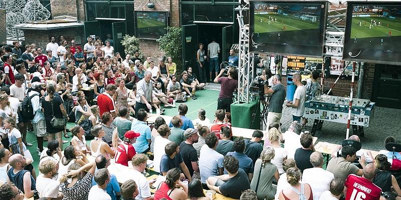 Public Viewing im WUK