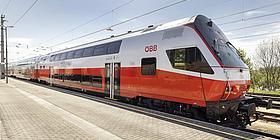 ÖBB Cityjet Dosto am Bahnsteig