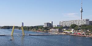 Copa Beach Wien Im Sommer ist einiges Los rund um die Donauinsel - hier der Copa Beach Höhe Reichsbrücke
