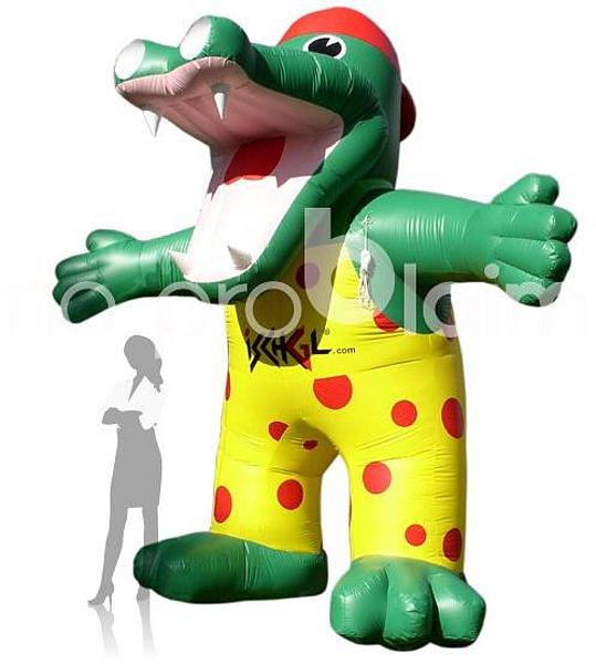übergroßes aufgeblasenes Krokodil als Werbeträger