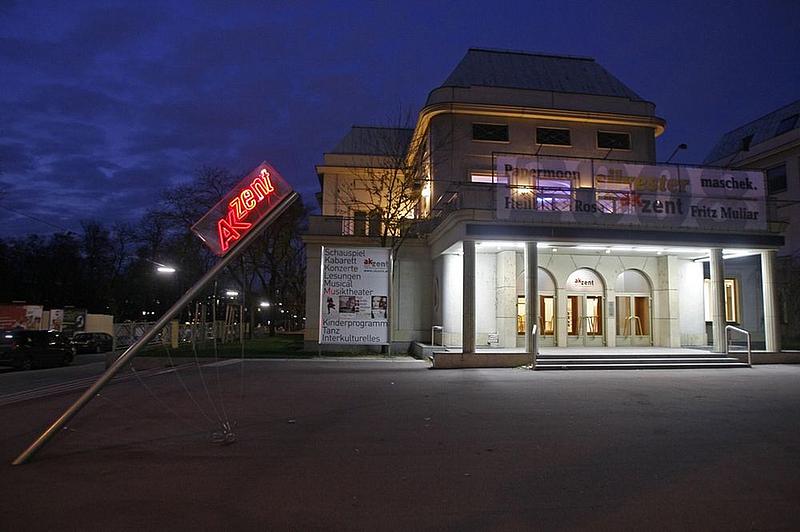 Frontalansicht des Theater Akzent