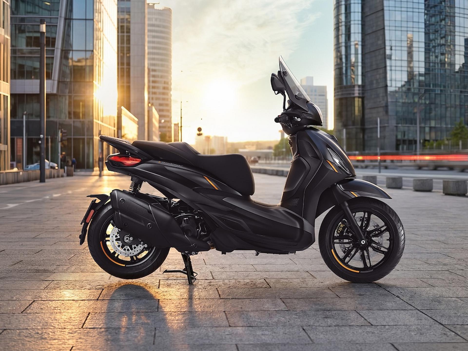 Piaggio Beverly 25th Anniversary