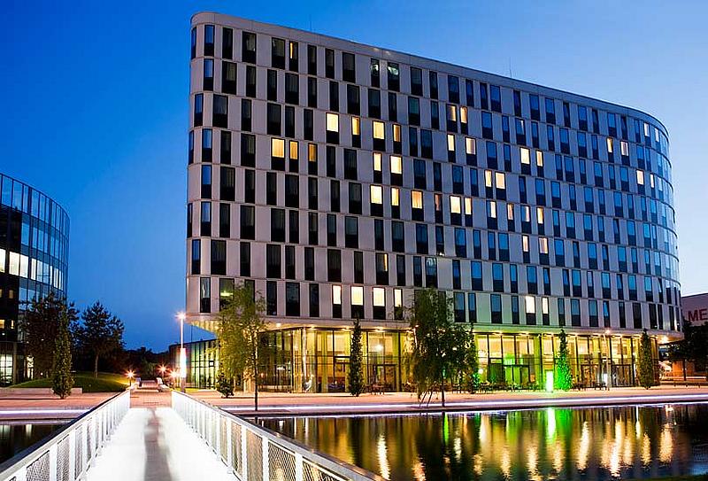 Das Bild zeigt das Hotel Courtyard by Marriott Wien Messe/Prater. 