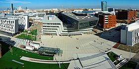 Das Bild zeigt das Hörsaalzentrum am neuen Campus der WU Wien. 