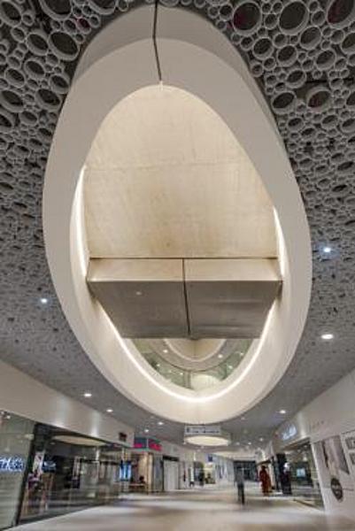 Innenaufnahme in Wien Mitte The Mall