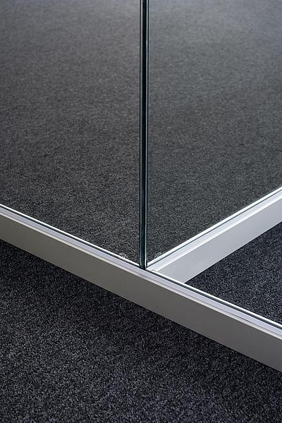 Detailansicht T-Stück Boden
