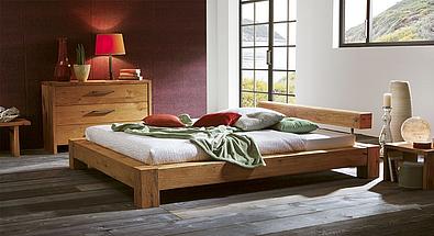 Futonbett aus Wildeiche