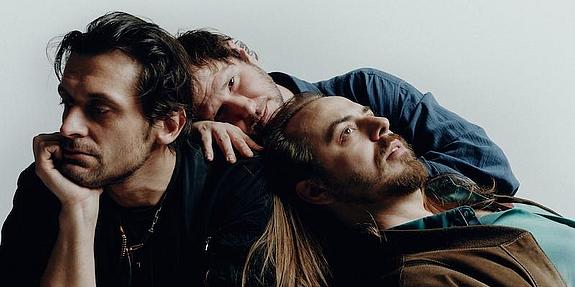 die drei Mitglieder der Band