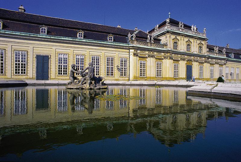 Seitenansicht des Schloss Belvedere, unterer Teil
