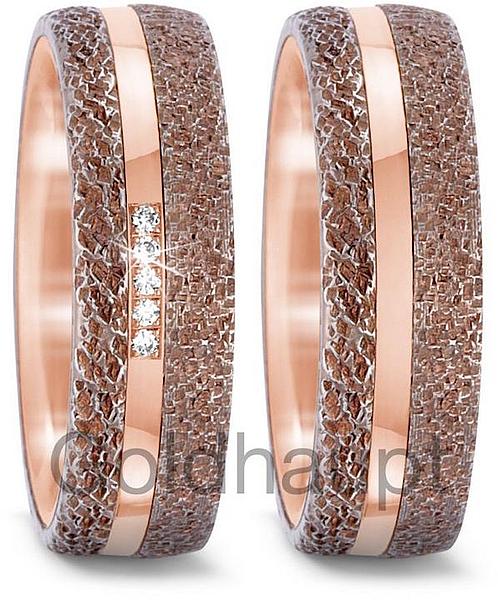 2 Rotgold Eheringe mit Diamant