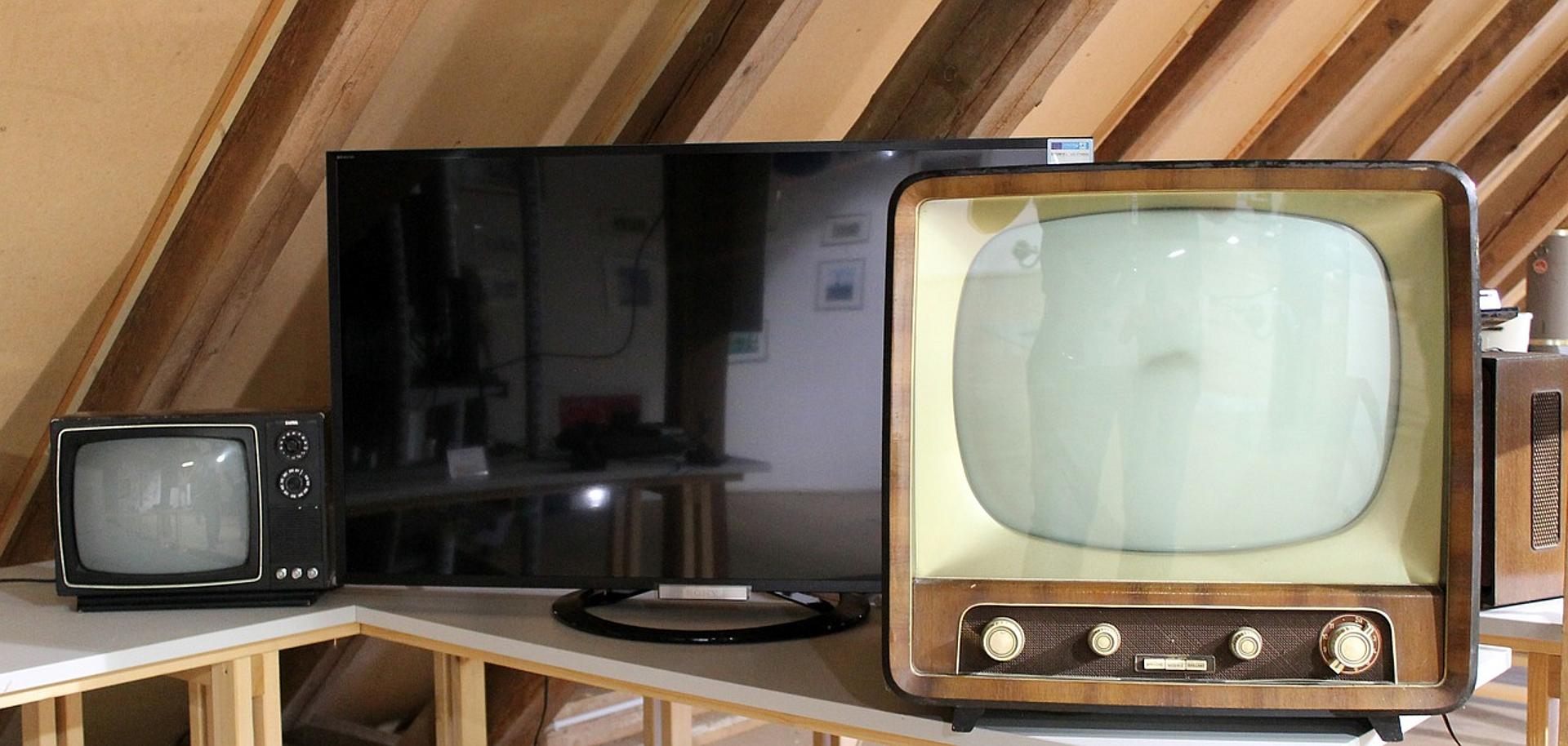 Alte Fernseher