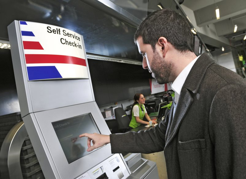 Self Check-in am City Airport Train Terminal

