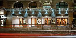 Theater an der Wien bei Nacht