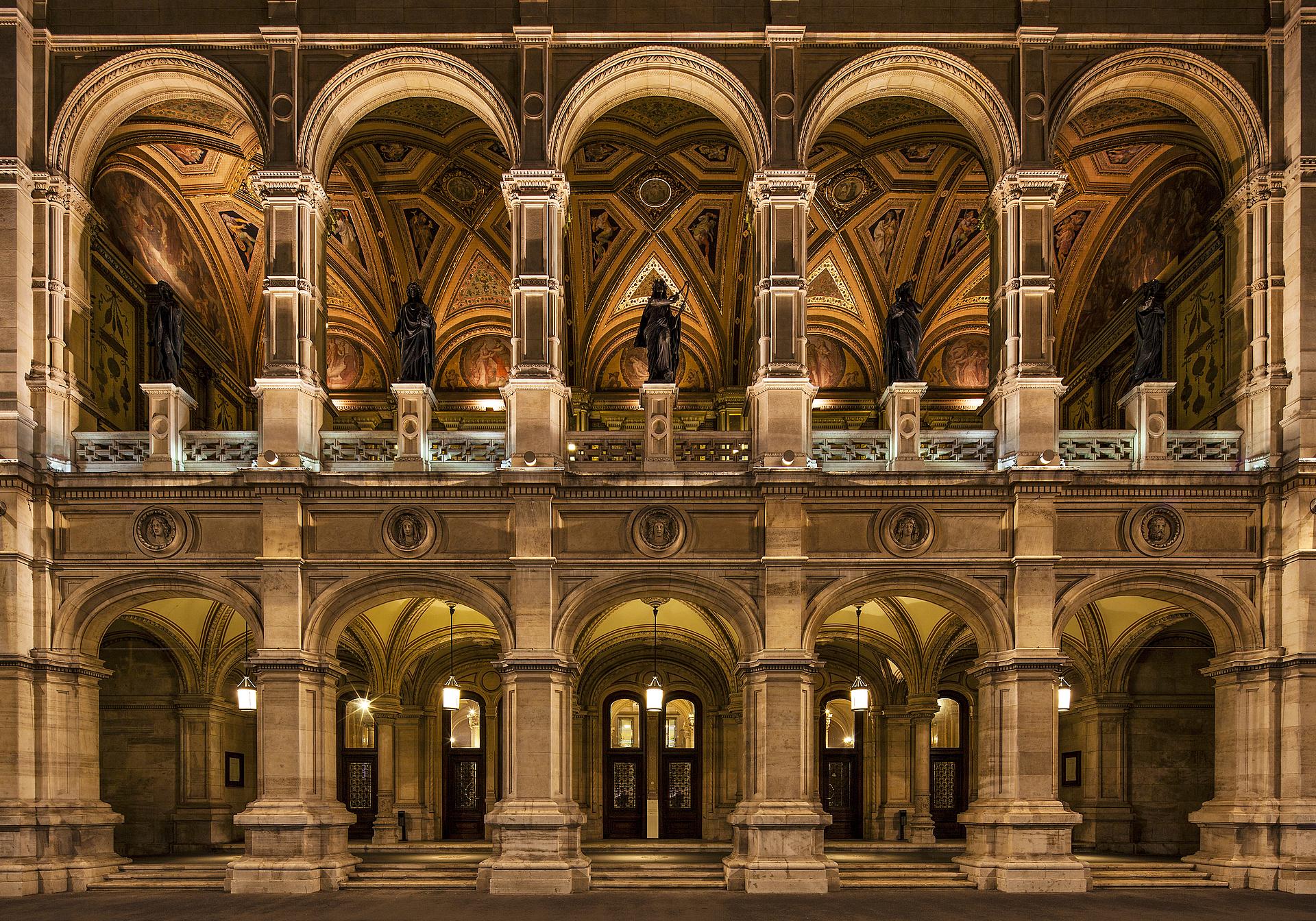 Haupteingang der Staatoper