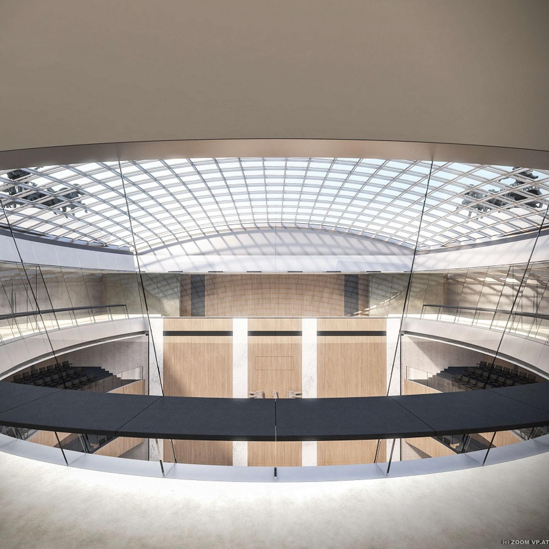 Schrägansicht in einen hellen Raum mit Glasdecke