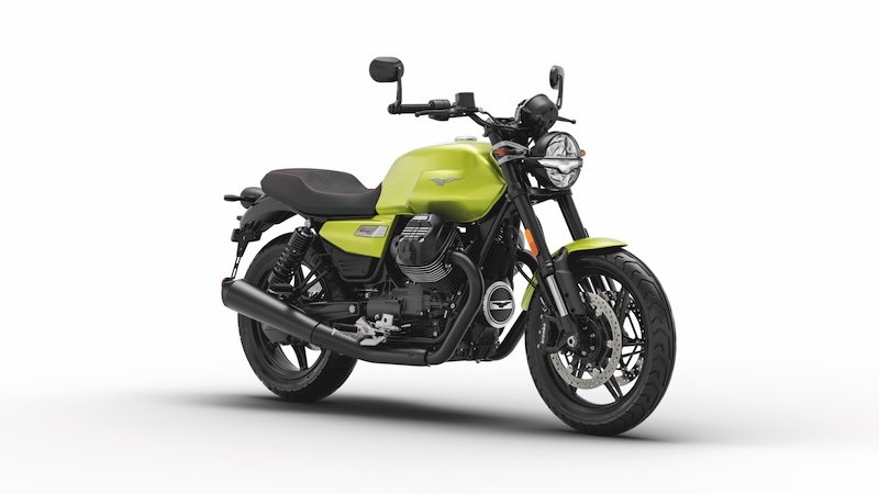 Moto Guzzi V7 Sport 2025 – Neo-Classic Motorrad in Gün, stehend, 65 PS