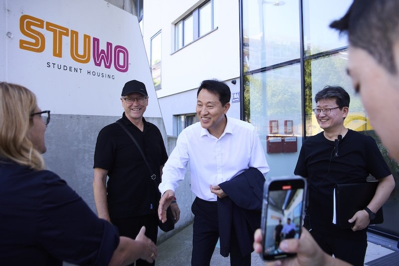 Herrn Oh Se-hoon und Delegation, bei STUWO Student Housing in Wien
